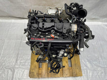 Laden Sie das Bild in den Galerie-Viewer, Motor Kia Sorento IV G4FT 1.6 Benzin Engine Komplett