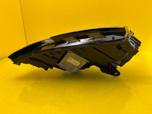 Laden Sie das Bild in den Galerie-Viewer, Frontscheinwerfer Skoda Octavia III 5E1941015E LED Links Scheinwerfer Headlight SCH2838705668cu