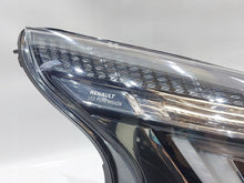 Load image into Gallery viewer, Frontscheinwerfer Renault Trafic III 260109054R LED Rechts Headlight