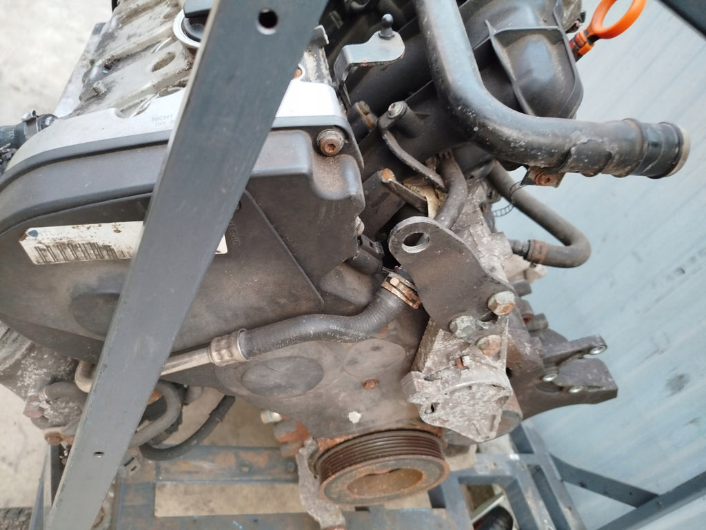Motor Audi VW C6 A4 B7 BGB 2.0 TFSI 200PS 147kW Benzin Engine Unkomplett