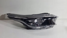 Laden Sie das Bild in den Galerie-Viewer, Frontscheinwerfer Kia I 92102J7300 Rechts Scheinwerfer Headlight SCH1285188678xy