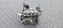 Load image into Gallery viewer, Motor Mercedes-Benz W177 133980 2.0 130TKm Benzin Engine Unkomplett