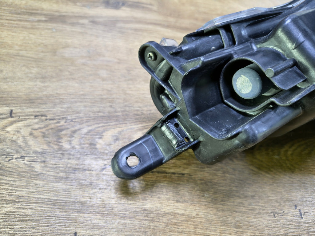 Frontscheinwerfer Toyota 4 Yaris K0-8EU Rechts Scheinwerfer Headlight SCH5785505422ox