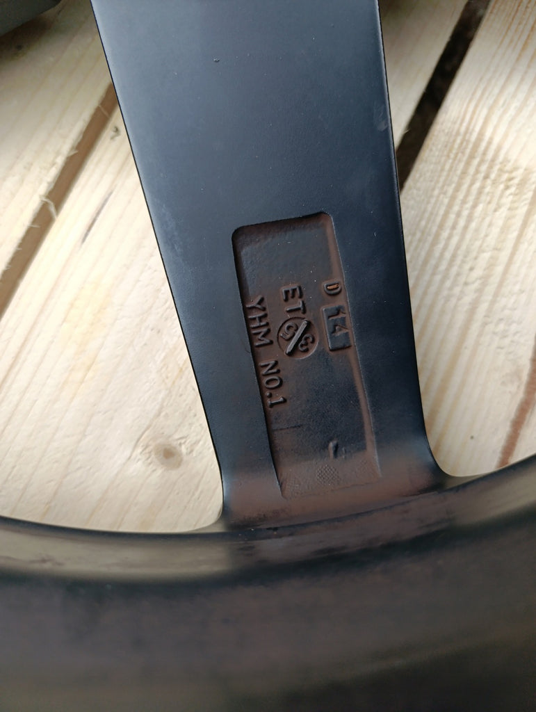 1x Alufelge 20 Zoll 8.5" 5x120 35ET BMW Rim Wheel