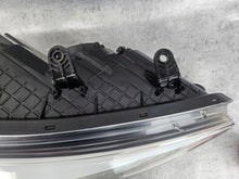 Laden Sie das Bild in den Galerie-Viewer, Frontscheinwerfer Kia Ceed B221065 LED Rechts Scheinwerfer Headlight