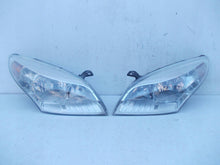 Laden Sie das Bild in den Galerie-Viewer, Frontscheinwerfer Renault Megane III 260100017R Ein Satz Scheinwerfer Headlight SCH1102419997yy