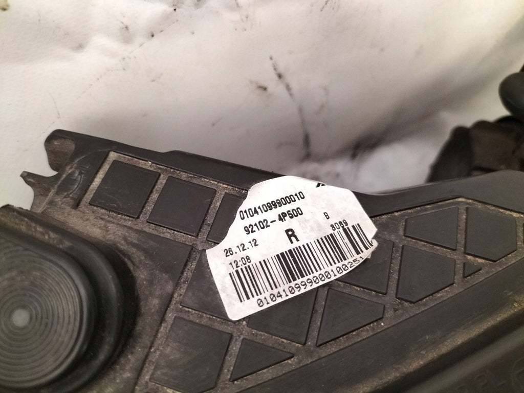Frontscheinwerfer Hyundai I20 92102-4P500 01041099900010 Rechts Headlight SCH2799189048xy