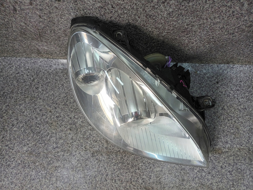 Frontscheinwerfer Mercedes-Benz W245 A1698201861 Halogen Rechts Headlight