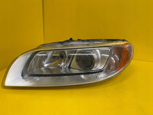 Load image into Gallery viewer, Frontscheinwerfer Volvo Xc70 8693918 Xenon Links Scheinwerfer Headlight