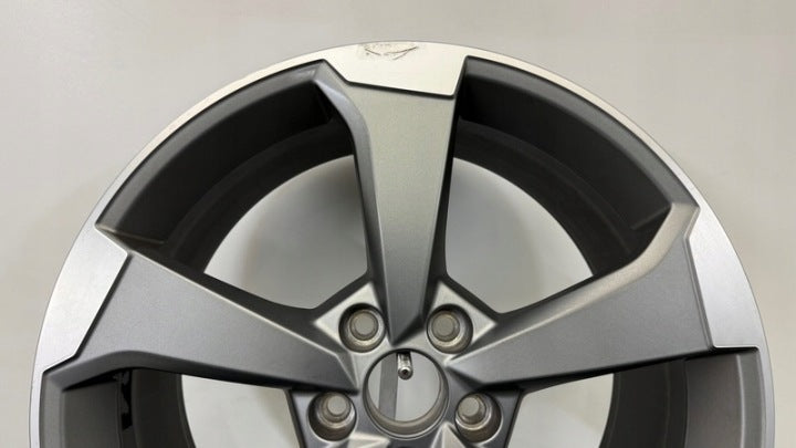 1x Alufelge 19 Zoll 8.5" 5x112 53ET Glanz Graphit 8V0601025FC Audi Rim Wheel FEL6406480186pg