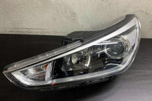 Load image into Gallery viewer, Frontscheinwerfer Hyundai I30 III 92101-G4020 Links Scheinwerfer Headlight SCH5670400325uy