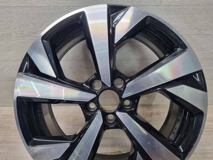 1x Alufelge 17 Zoll 2G7601025B VW T-Cross Rim Wheel FEL3361948890hs