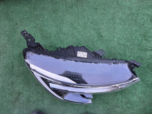 Laden Sie das Bild in den Galerie-Viewer, Frontscheinwerfer Renault Arkana 260107780R LED Rechts Scheinwerfer Headlight SCH5508183391sq