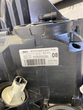 Laden Sie das Bild in den Galerie-Viewer, Frontscheinwerfer Toyota Auris 81110-02470 Rechts Scheinwerfer Headlight