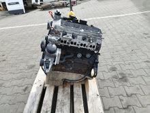 Load image into Gallery viewer, Motor Mercedes-Benz Sprinter 906 GOLY 646 986 2.2 229TKm Diesel Unkomplett
