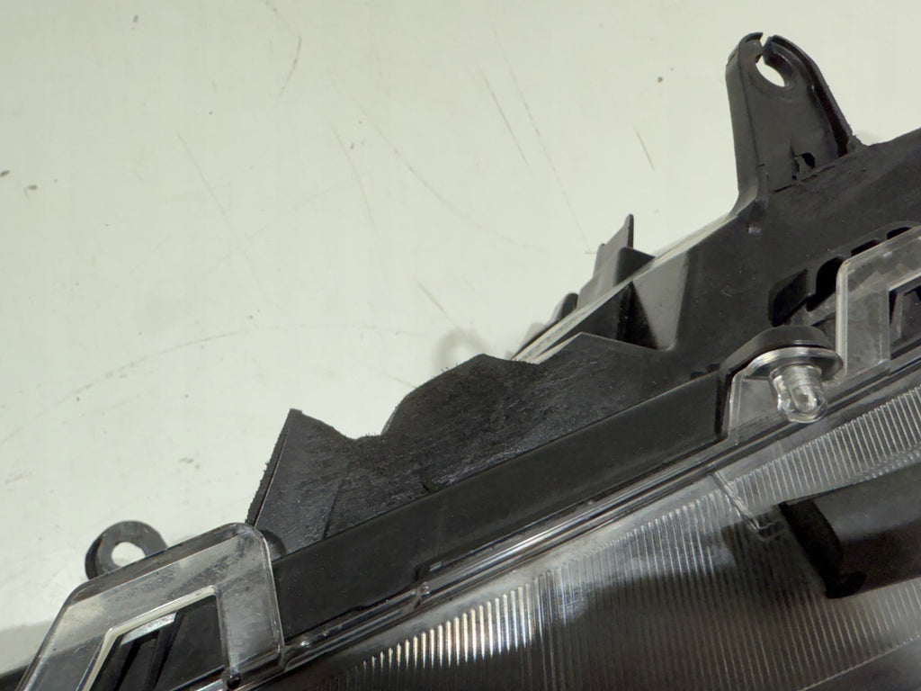 Frontscheinwerfer Toyota V 744NAWY21W Ein Stück (Rechts oder Links) Headlight SCH6467334598kr