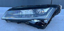 Laden Sie das Bild in den Galerie-Viewer, Frontscheinwerfer Skoda Superb III 3V1941015D LED Links Scheinwerfer Headlight SCH2475644331qg