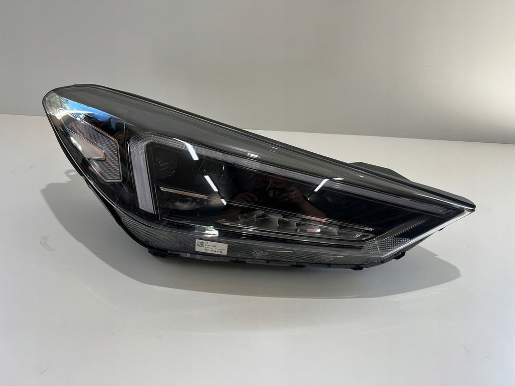 Frontscheinwerfer Hyundai Tucson 92102D7700 Rechts Scheinwerfer Headlight