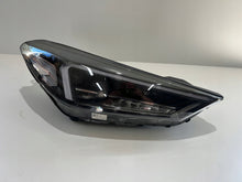 Laden Sie das Bild in den Galerie-Viewer, Frontscheinwerfer Hyundai Tucson 92102D7700 Rechts Scheinwerfer Headlight