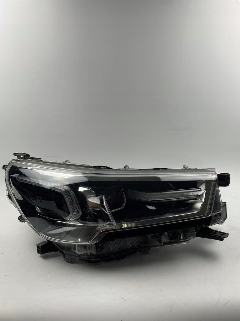 Frontscheinwerfer Toyota Hilux VIII LED Rechts Scheinwerfer Headlight SCH5531650154bl