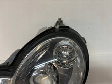 Laden Sie das Bild in den Galerie-Viewer, Frontscheinwerfer Mercedes-Benz W203 Links Scheinwerfer Headlight SCH7249044378io