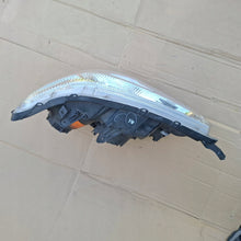 Laden Sie das Bild in den Galerie-Viewer, Frontscheinwerfer Mitsubishi Asx Links Scheinwerfer Headlight