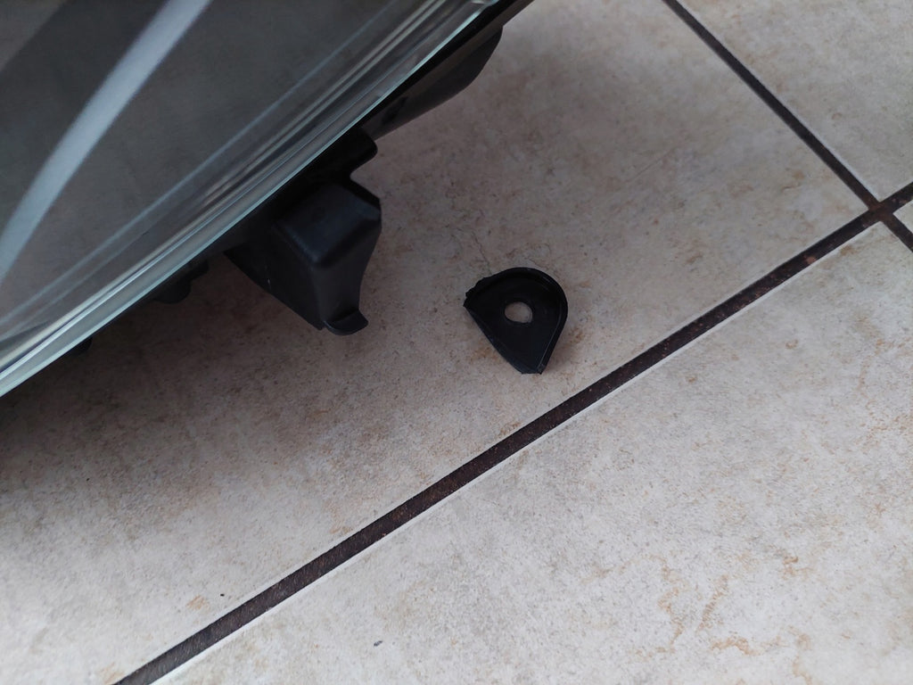 Frontscheinwerfer Toyota Yaris Links Scheinwerfer Headlight