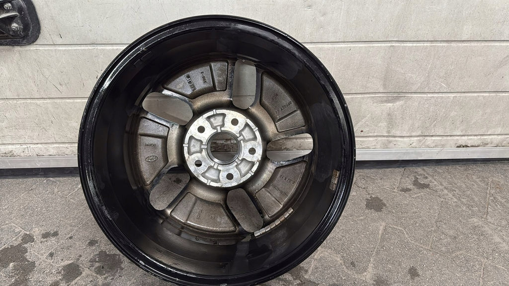 1x Alufelge 16 Zoll 6.5" 5x114.3 44ET 52910-CM100 Hyundai Kona Rim Wheel