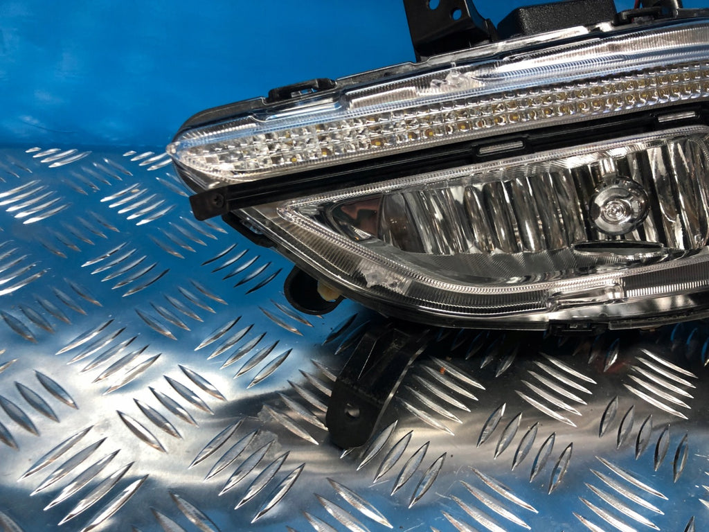 Frontscheinwerfer Hyundai Tucson 92202D7600 Rechts Scheinwerfer Headlight SCH6932362103sn