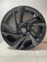 Load image into Gallery viewer, 1x Alufelge 17 Zoll 7.0" 5x114.3 40ET Glanz Silber 8201485175 Nissan Rim Wheel FEL5736751399qx