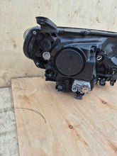 Laden Sie das Bild in den Galerie-Viewer, Frontscheinwerfer Toyota Rav 4 I Full LED Links Scheinwerfer Headlight SCH9285608538bc