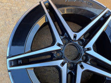 Load image into Gallery viewer, 1x Alufelge 18 Zoll 8.5" 5x112 52ET A2064011800 Mercedes-Benz W206 Rim Wheel FEL1333793045wy