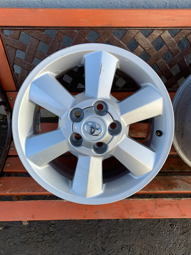 1x Alufelge 16 Zoll 6.5" 5x114.3 45ET Glanz Silber PZ406-X2671-ZC Toyota