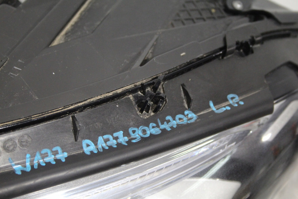 Frontscheinwerfer Mercedes-Benz W177 A1779064703 A1779064803 LED Ein Satz SCH5403542163kp