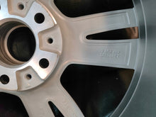 Laden Sie das Bild in den Galerie-Viewer, 1x Alufelge 19 Zoll 8.0" 5x120 36ET 7852493 BMW F36 3 F30 F32 F31 F33 Rim Wheel FEL3865363679jl