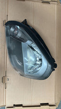 Laden Sie das Bild in den Galerie-Viewer, Frontscheinwerfer Hyundai Tucson Links Scheinwerfer Headlight