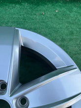 Laden Sie das Bild in den Galerie-Viewer, 1x Alufelge 16 Zoll 6.0" 5x112 43ET Glanz Silber 2GA071496A VW T-Roc I Rim Wheel FEL8897686499nf