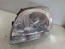 Laden Sie das Bild in den Galerie-Viewer, Frontscheinwerfer Kia Sportage II Links Scheinwerfer Headlight SCH8488335185sg