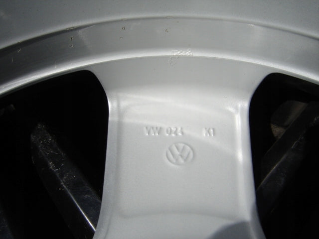 4x Alufelge 17 Zoll 7.0" 5x112 43ET 5N0601025C VW Scirocco Passat Tiguan Sharan FEL4830825602mm