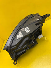 Laden Sie das Bild in den Galerie-Viewer, Frontscheinwerfer Mercedes-Benz Gls A1679066001 LED Rechts Headlight