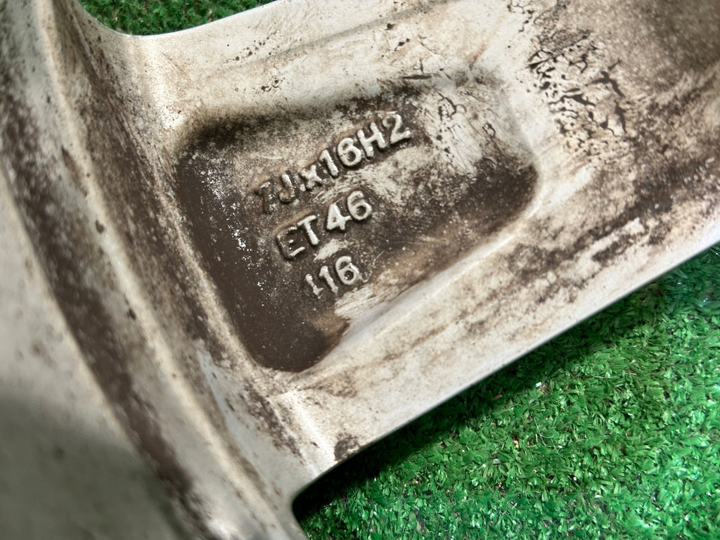 1x Alufelge 16 Zoll 7.0" 5x100 46ET 5JA601025AD Skoda Rapid Rim Wheel