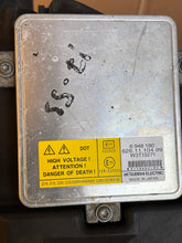 Laden Sie das Bild in den Galerie-Viewer, Frontscheinwerfer BMW E91 E90 6942738 Xenon Rechts Scheinwerfer Headlight SCH1068605955qj