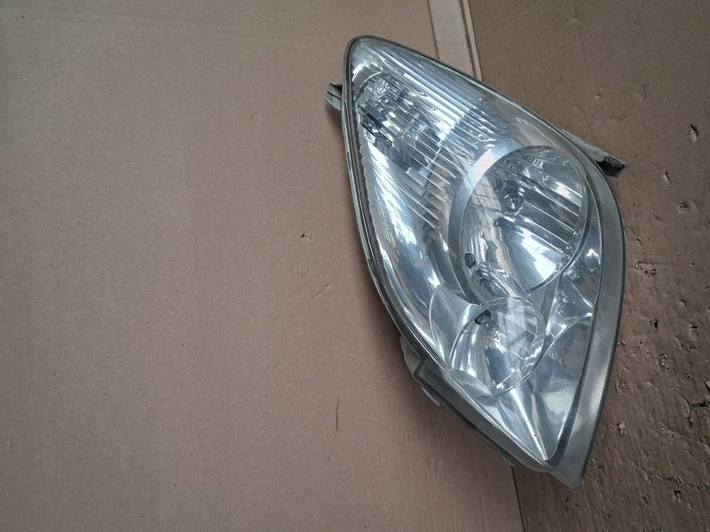 Frontscheinwerfer Toyota Corolla Verso Links Scheinwerfer Headlight SCH3051556022ww