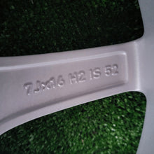 Laden Sie das Bild in den Galerie-Viewer, 1x Alufelge 16 Zoll 7.0" 5x112 52ET 6855080 BMW F45 1 F40 Rim Wheel FEL9414616011xp