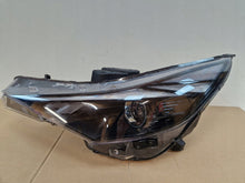 Load image into Gallery viewer, Frontscheinwerfer Hyundai Elantra VII Links Scheinwerfer Headlight