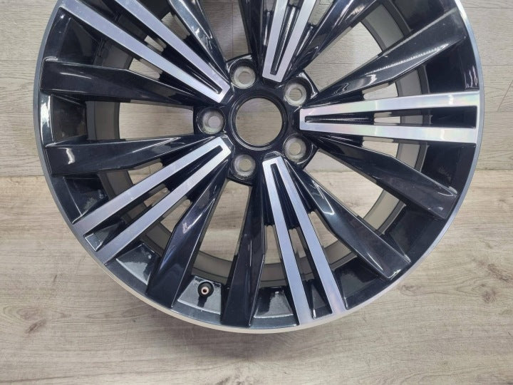 1x Alufelge 18 Zoll 5x112 5NA601025AB VW Tiguan Rim Wheel FEL8644900728se