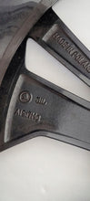 Load image into Gallery viewer, 1x Alufelge 19 Zoll 7.5" 5x112 48ET 5E3601025T Skoda Octavia Iv Rim Wheel FEL9165605672gy