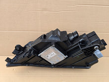 Load image into Gallery viewer, Frontscheinwerfer Skoda Octavia III 5E1941016F Rechts Scheinwerfer Headlight SCH8715672087ut