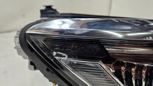 Laden Sie das Bild in den Galerie-Viewer, Frontscheinwerfer VW Passat B8 3G0941082P Rechts Scheinwerfer Headlight