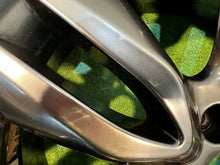 Load image into Gallery viewer, 1x Alufelge 19 Zoll 7.5&quot; 5x114.3 49 5ET 52910-2W195 Hyundai Santa Fe Rim Wheel